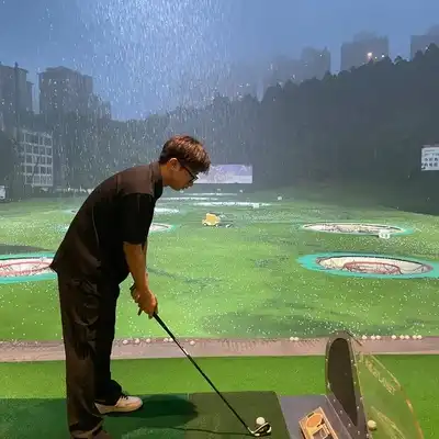 郝坤